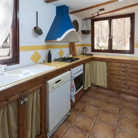 Llumicel Villa *