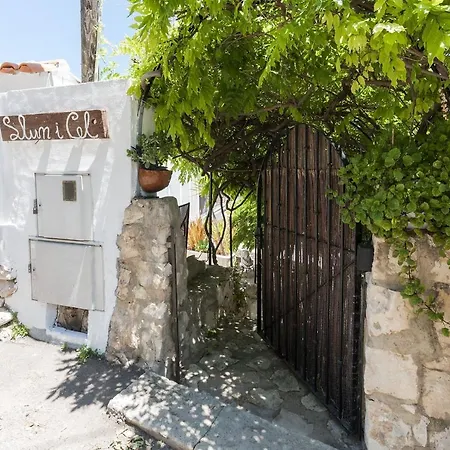 Llumicel Villa
